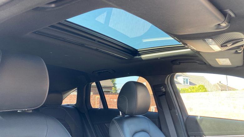 Mercedes-Benz EQC 400 300kW AMG Line Premium 80kWh 5dr Auto Electric Estate